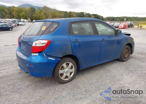 2009 Toyota Matrix z USA, uszkodzony, nr VIN 2T1KU40E69C152819